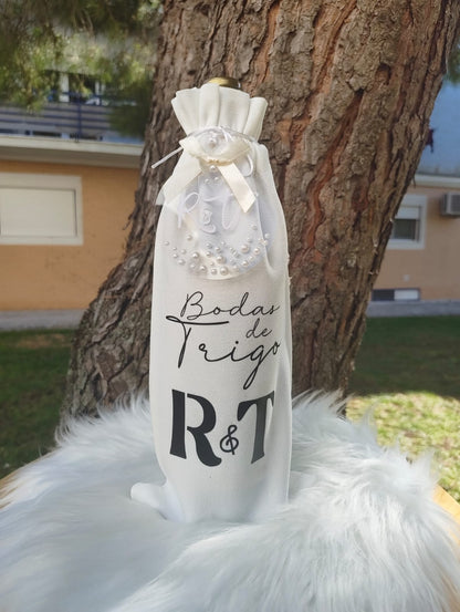Kit Vinho Personalizado – Garrafa, Saco, Rótulo e Brinde
